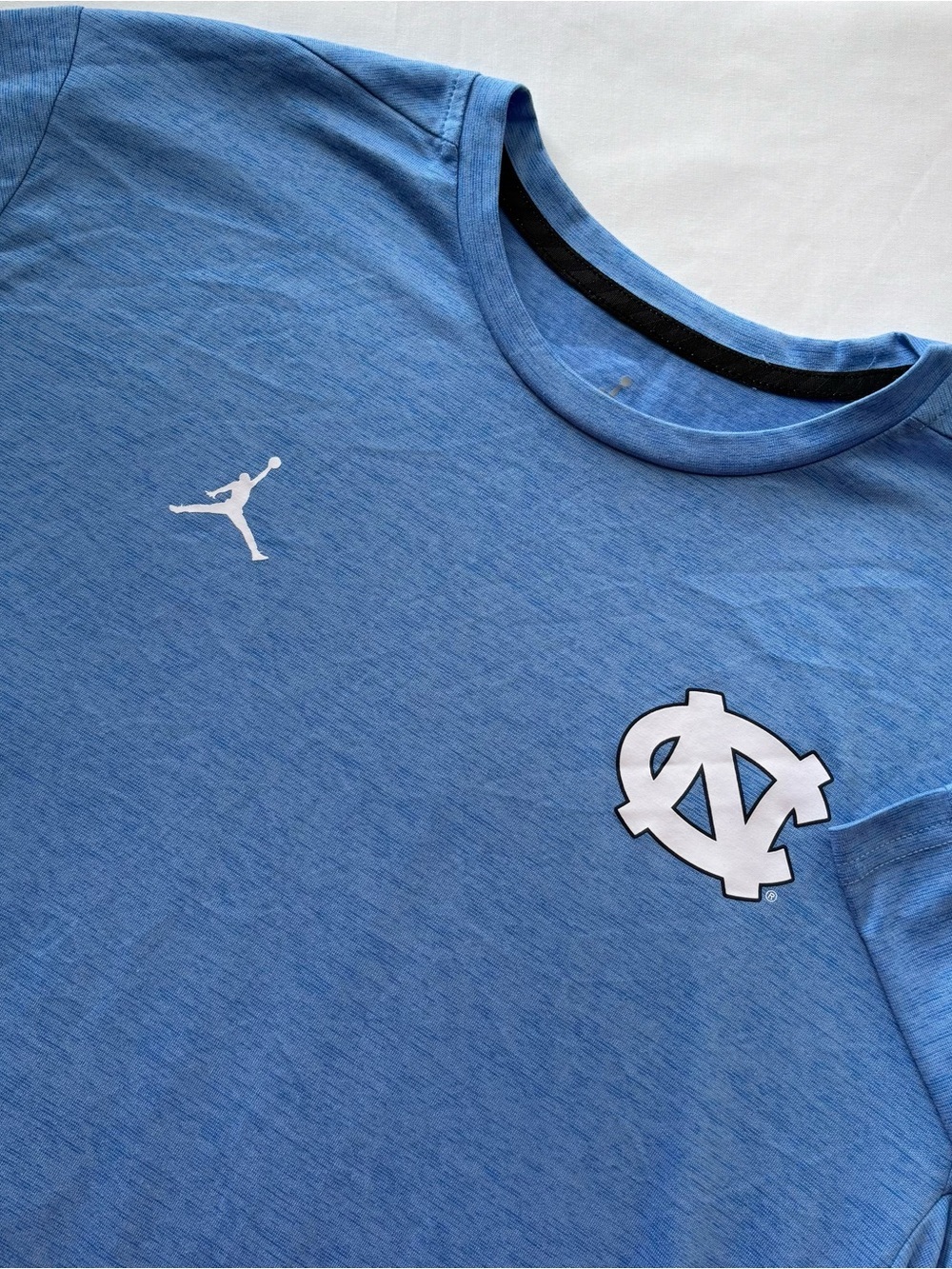 Air Jordan North Carolina UNC Long Sleeve Shirt Size Large